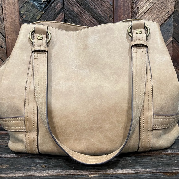 DONATED - Picture 1 of 5